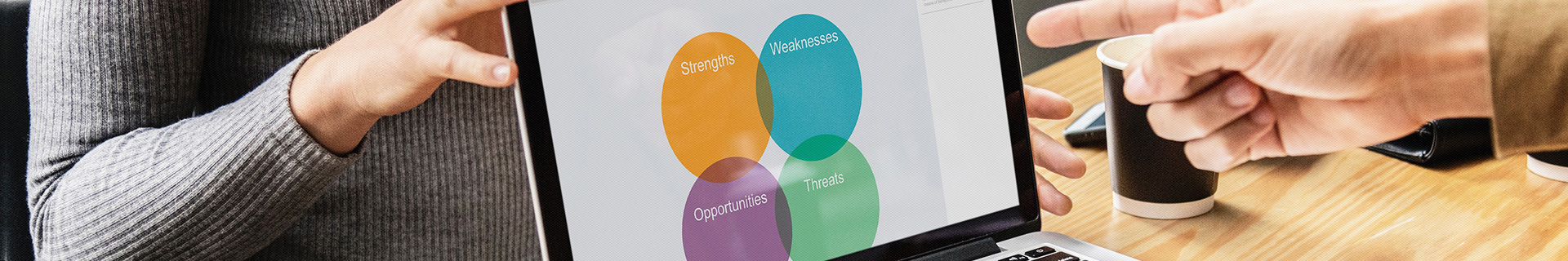 中式古典候車亭